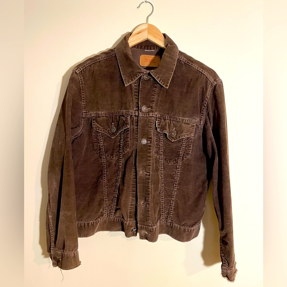 Vintage Levi’s Brown Corduroy Jacket. Men’s Small / Women’s Medium